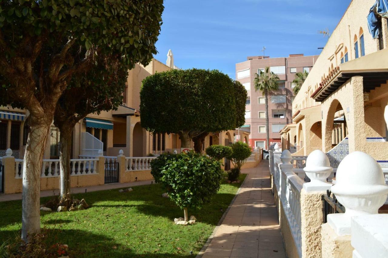 Casa Torrevieja La Mata Villa Exterior foto